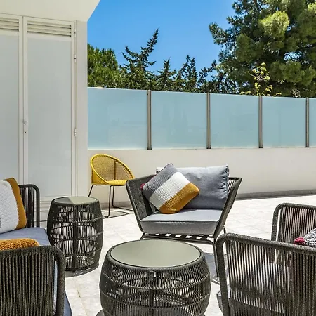 Apartmán Contemporary 4 Bedroom In Vale De Parra *